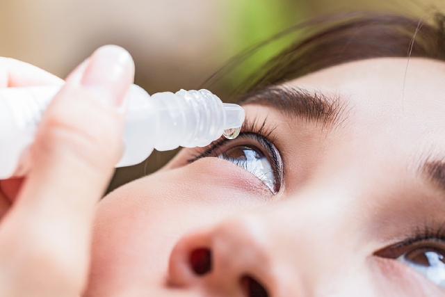 The First 24 Hours: LASIK Surgery Recovery Timeline